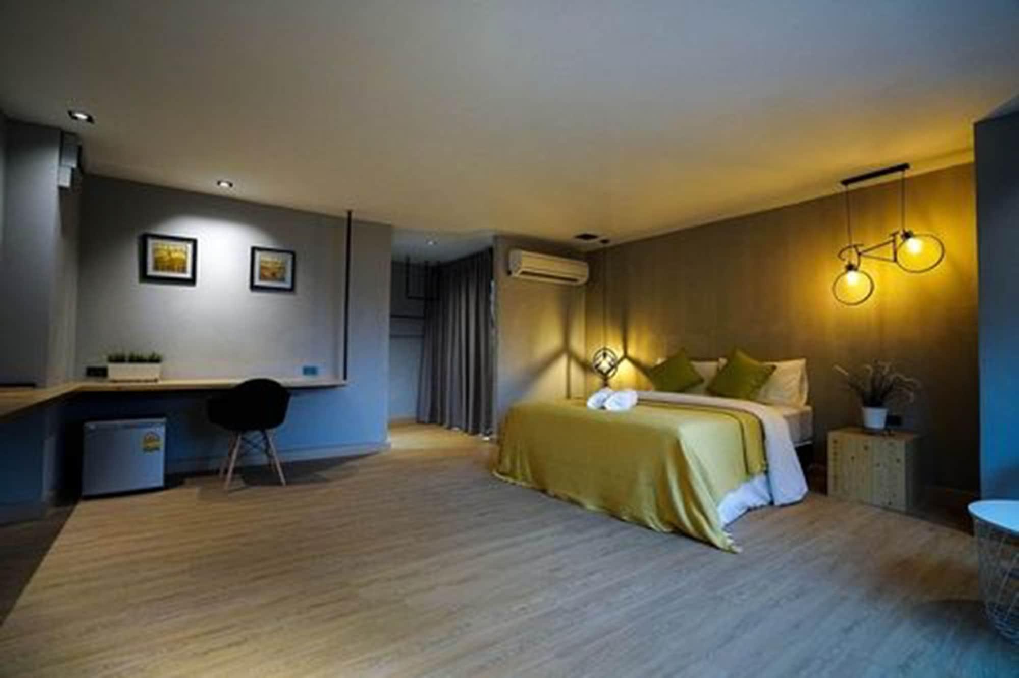 Hap@Sathorn Hotel Bangkok Ngoại thất bức ảnh