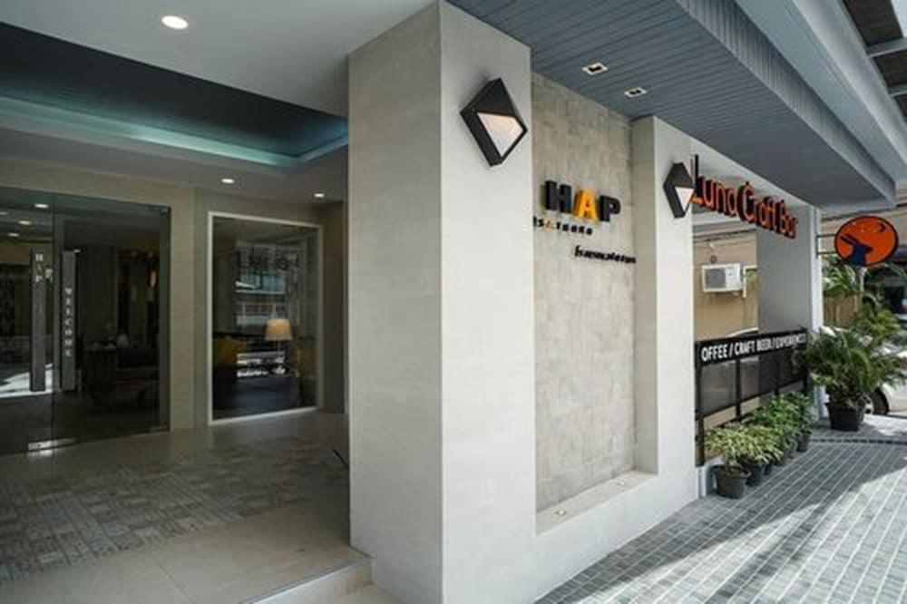 Hap@Sathorn Hotel Bangkok Ngoại thất bức ảnh